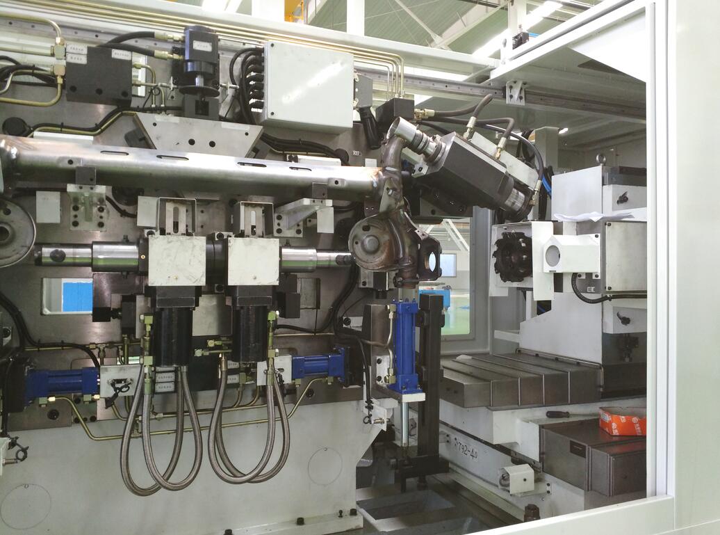 Torsion beam milling combination machine